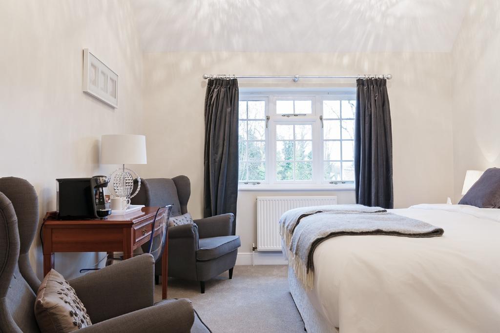 Hurtwood Hotel Peaslake Kültér fotó
